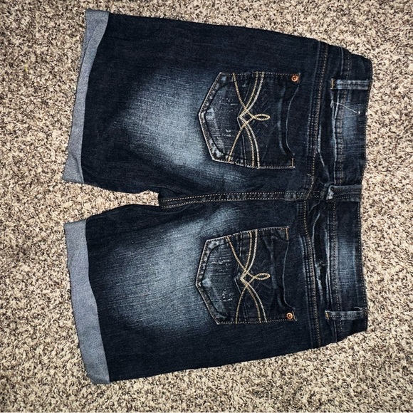 BONGO Blue Jean Shorts with Cuffed Hem and Stretchy Fit - Picture 2 of 3